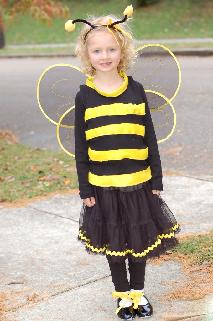 Easy to make Halloween costumes | Simply Natural Mom