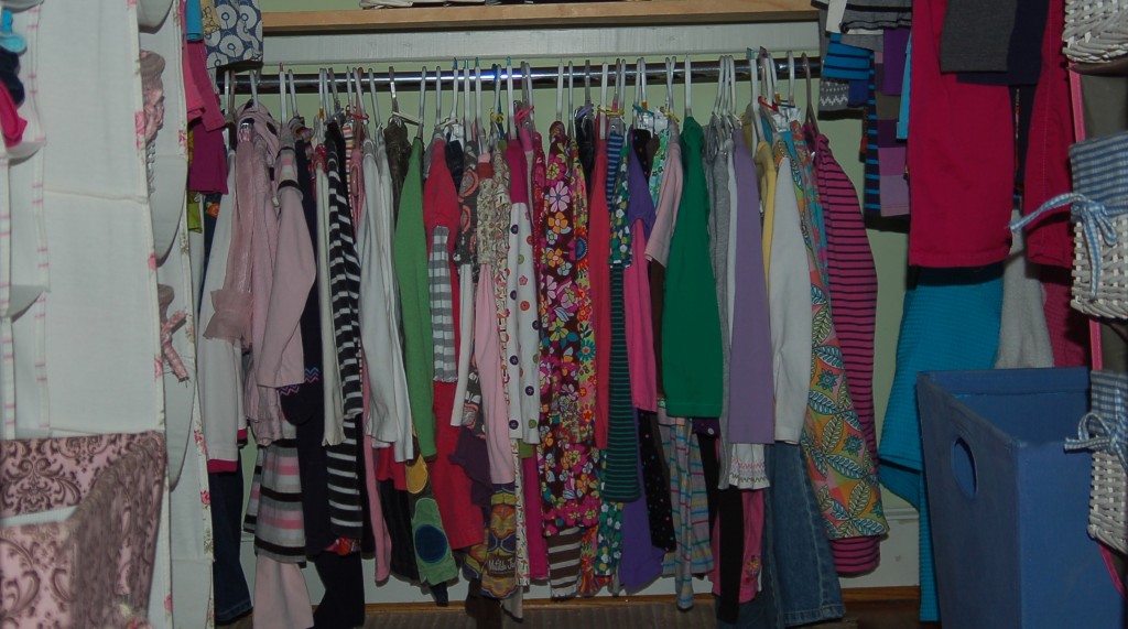 Tips for organizing your child’s closet